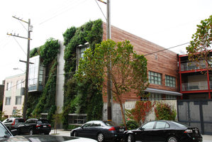 Drew School, lateral view from the street, Oct 2011