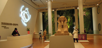 Sphinx and Vertical Garden, Düssmann KulturKaufhaus, Berlin, Jan. 2012