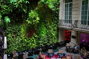 Hotel Pershing Hall, Paris