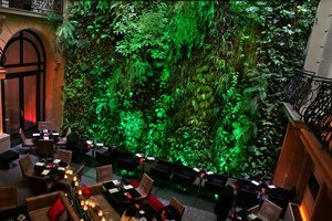 Hotel Pershing Hall, Paris