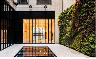 Greenwich West, open courtyard with Vertical Garden by Patrick Blanc, New York