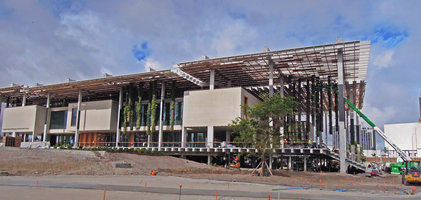 Installation of the Columns at the PAMM museum, Miami, Dec 2013