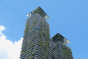 Le Nouvel, top floors of the two towers, Kuala Lumpur, Sept. 2016