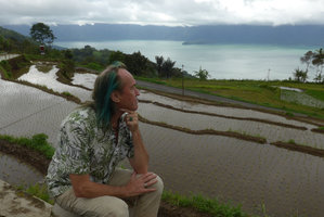 Patrick Blanc above the terraced riced fields, Maninjau lake, West Sumatra, Dec. 2016