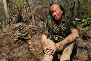 Patrick Blanc and Aloe chabaudii growing on big boulders in dry forest understory, Mumbo Island, Lake Malawi NP, Aug. 2017