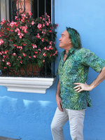 Patrick Blanc and a street Begonia, Antigua, Guatemala, Dec. 2019