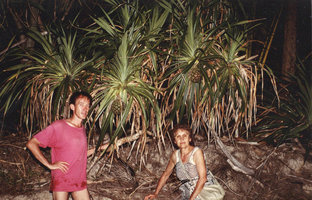 Patrick Blanc and his Mother under Pandanus tectorius, Koh Samui, Thailand, Sept.1984