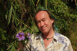 Patrick Blanc and Thunbergia laurifolia, Kapoe, Thailand, Jan 2015