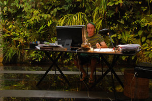 Patrick Blanc à son bureau, Feb 2012