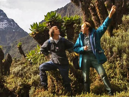 Patrick Blanc explaining to Nicolas Hulot the growth habits of the giant groundsels, Dendrosenecio adnivalis, Rwenzori Mt at 4500 m asl, Uganda, Feb. 1996