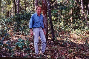 Patrick Blanc in Anamalai mountains, India, Sept. 2002