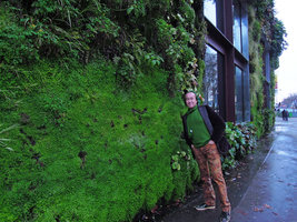 Patrick Blanc in front of the Quai Branly Museum in winter, Dec 2013
