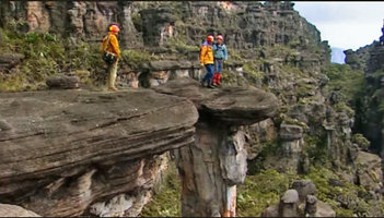 Patrick Blanc, Nicolas Hulot and Jean-Sébastien Knoertzer on sandstone outcrops on the Kukenan Tepui, Venezuela, March 1999