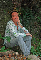Patrick Blanc under Ophiopogon, Taroko, Taiwan, Dec. 2009