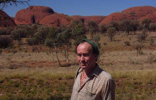 Patrick Blanc walking around Ayer&#039;s Rock, Australia, Aug. 2013