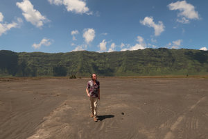 Patrick Blanc walking in the Bromo caldera, Java, April 2018
