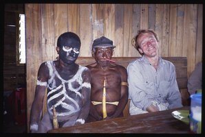 Patrick Blanc with Una men, Laryé, West Papua, New Guinea, April 2000