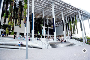 Perez Art Museum Miami, Façade chambers and Green Columns by World Redeye